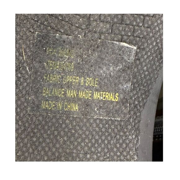 Appleseed's Womens 8M Bootie Shoes Black Patent Leather Quilted Side Zip Boots - Picture 7 of 7